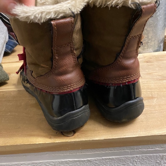 Anne Klein Sport Short Snowboot - Picture 4 of 5